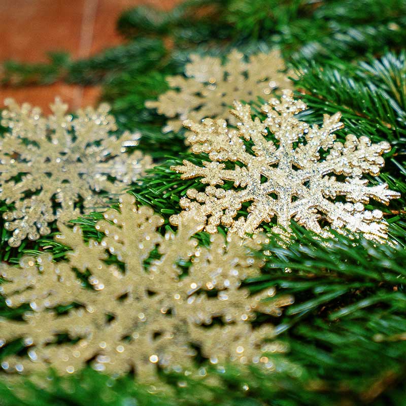 Schneeflocken Gold